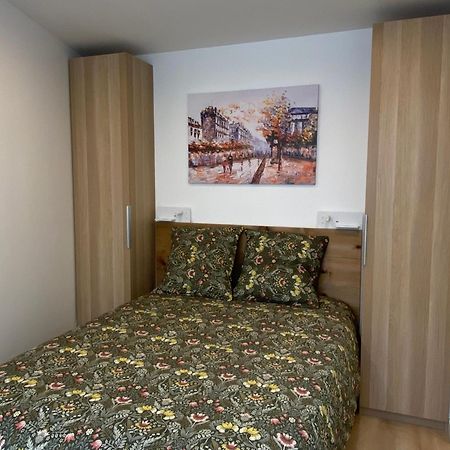 Studio 24M2 Avec Parking Prive - Lycee Roosevelt - Arena - Gare Reims Luaran gambar
