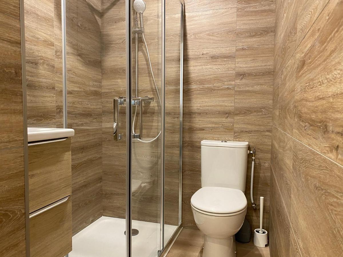 Studio 24M2 Avec Parking Prive - Lycee Roosevelt - Arena - Gare Reims Luaran gambar