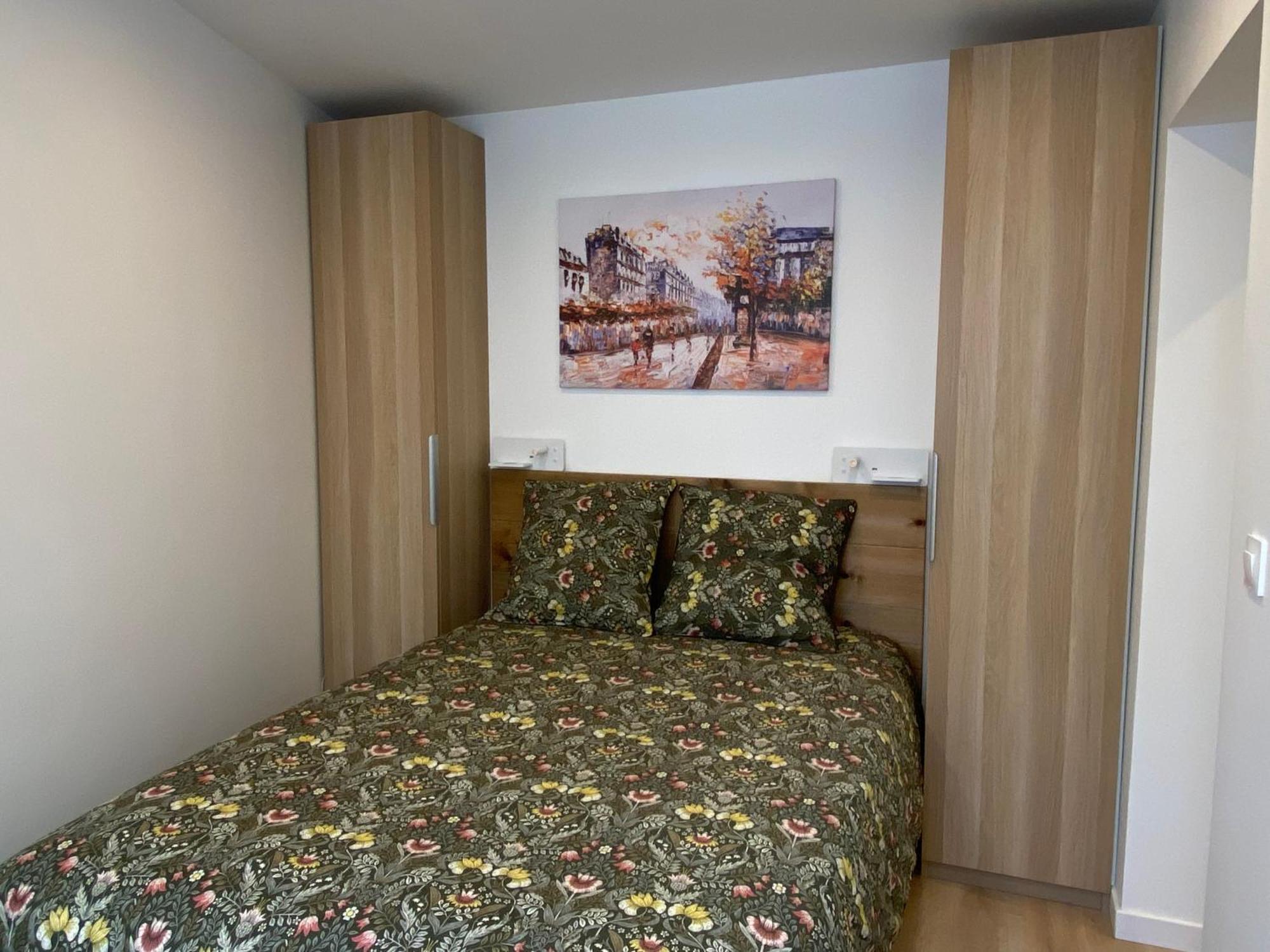 Studio 24M2 Avec Parking Prive - Lycee Roosevelt - Arena - Gare Reims Luaran gambar